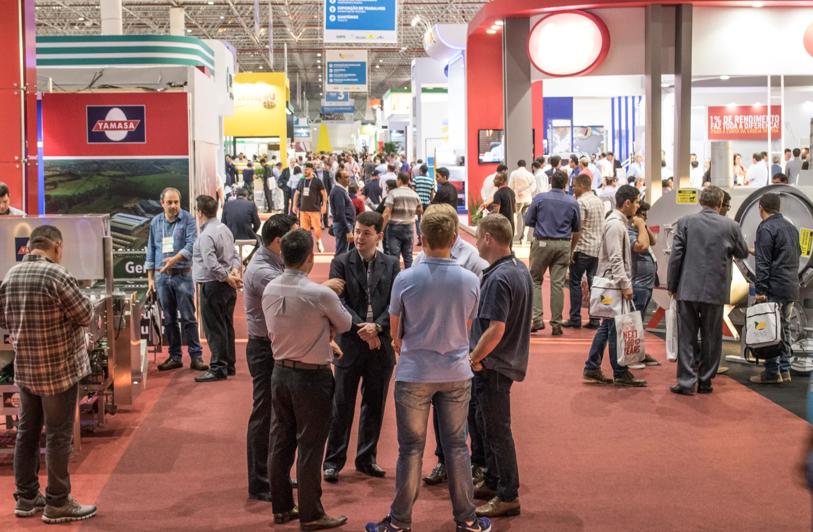 Genética avícola e suína ganha destaque no SIAVS 2026 como base da eficiência produtiva